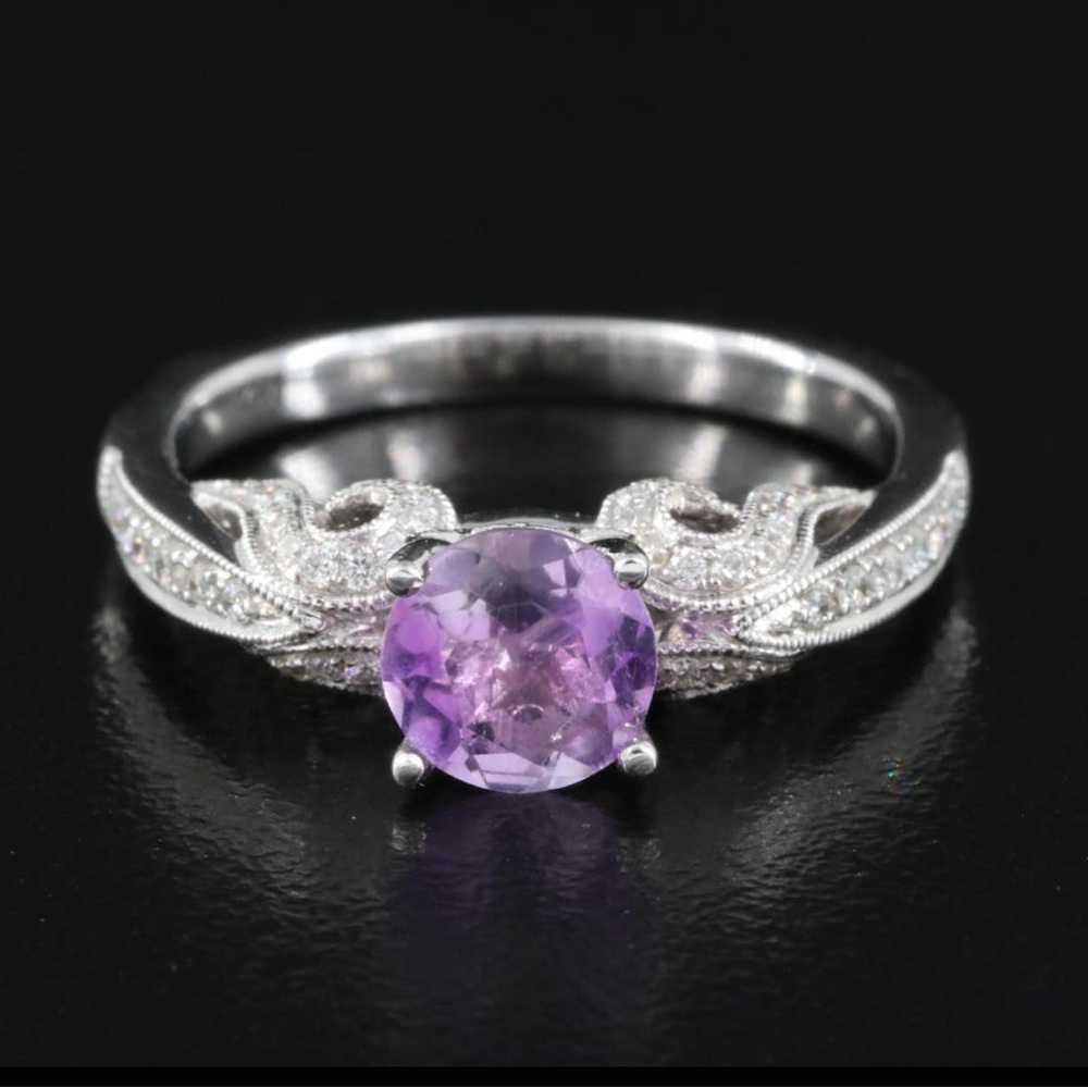 14k Valina Amethyst and Diamond Ring